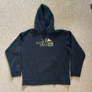 The NorthFace Sweatshirt Hoodie